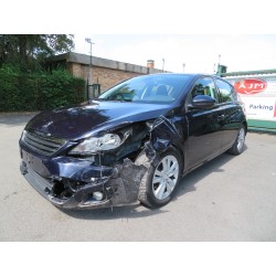 Peugeot 308 1.2i 06/2014